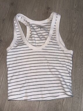 Abercrombie & Fitch White Tank with Thin Gray Stripes